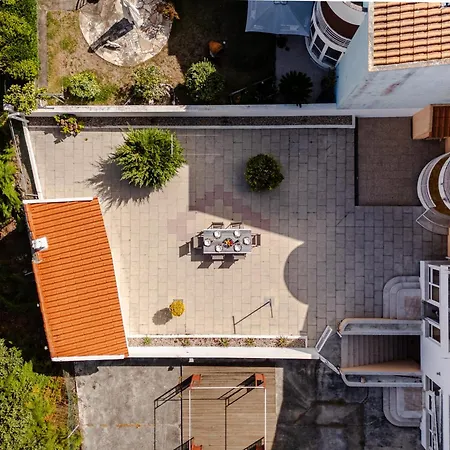 Διαμέρισμα Caldas Charm Getaway - Garden Terrace & Comfort Caldas Da Rainha