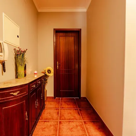 Caldas Charm Getaway - Garden Terrace & Comfort Διαμέρισμα *