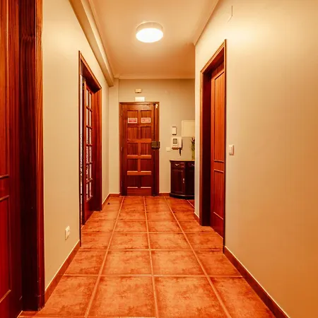 Caldas Charm Getaway - Garden Terrace & Comfort