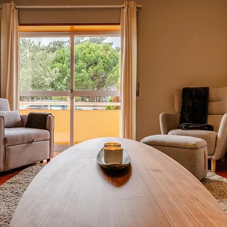 Caldas Charm Getaway - Garden Terrace & Comfort Caldas Da Rainha