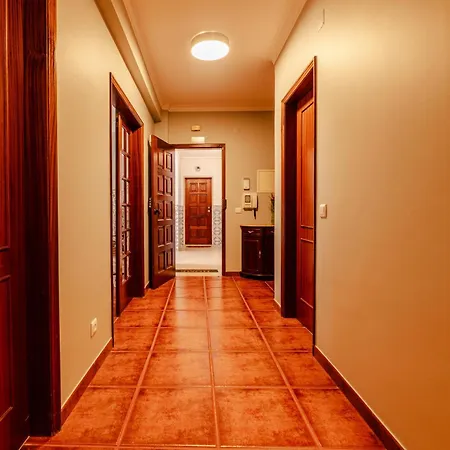 Caldas Charm Getaway - Garden Terrace & Comfort Διαμέρισμα *