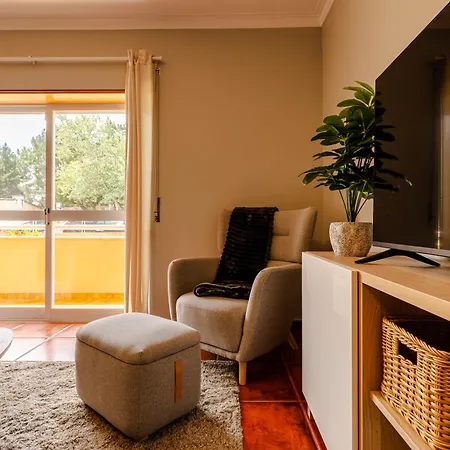 Διαμέρισμα Caldas Charm Getaway - Garden Terrace & Comfort Caldas Da Rainha